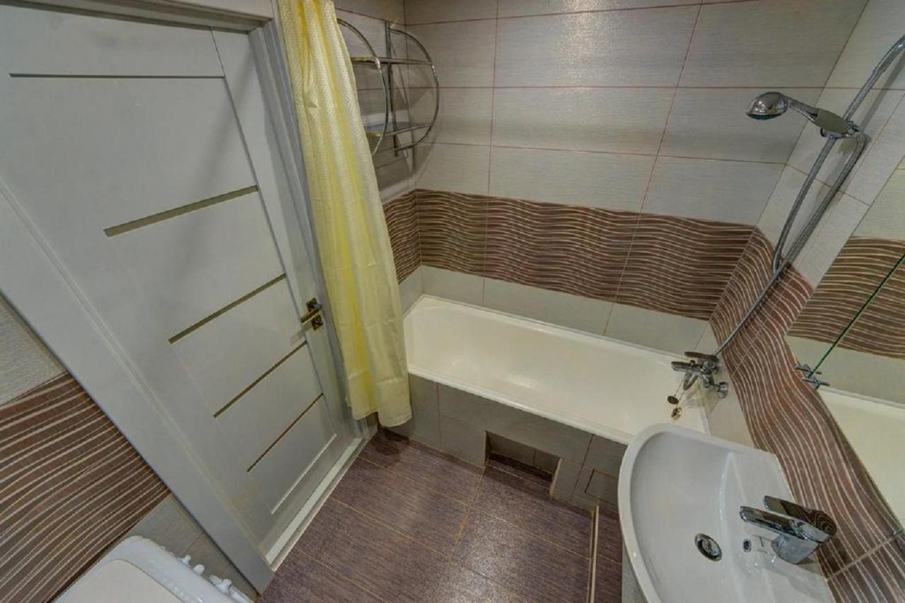 Шикарная 2К Квартира Бульвар Дружбы Народов 8А Kiev Extérieur photo